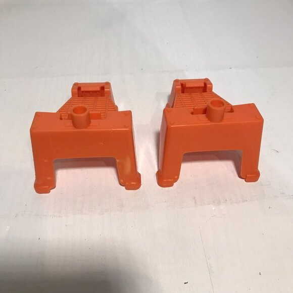 Thomas the Train Trackmaster Curved Track Supports x 2 Orange - Picture 2 of 9
